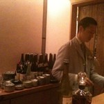 橋 - 三代目番頭の太田さん。本当にお世話になってます。伊勢谷似のナイスガイ。