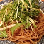 橋 - まさに〆の一皿の塩焼きそばですね。