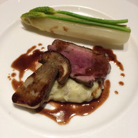 アーティショー - 肉料理 鴨と白アスパラとポルチーニ