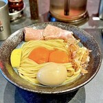Noodle Atelier有象無象 - 『タマゴかけ麺GOD』大盛り