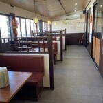 香香 - 誰も客は居ない土曜日の12時過ぎ