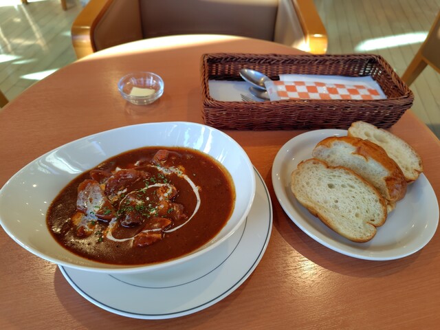 グリーンマートカフェ 泉中央 | ランチに最適なカフェ