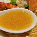 麦と麺助 - スープ