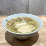 鶏塩拉麺 塩対応 - ・鶏塩拉麺 660円/税込