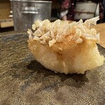 天ぷら もっこす - 甘鯛　鱗はパリパリ　身はホクホク