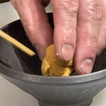 天ぷら もっこす - そして雲丹をタップリ乗せて