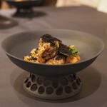 プレゼンテ スギ - 森の地面