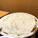 稲庭うどんとめし 金子半之助 - 金子半之助オリジナルの稲庭うどんは絶品