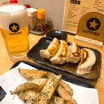 べこ六食堂 やきとり処 一八 - 