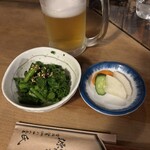 源氏 - 一杯目は生ビールとおひたしとお新香