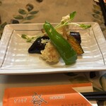 ぎょうざ登 - お通し