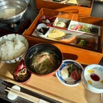 生簀割烹　海幸 - 