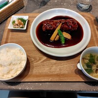 熱香森 - 