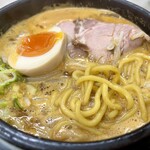 にゃがにゃが亭 - ジャン味噌 接写。