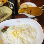 欧風カレー ボンディ 神保町本店 - 