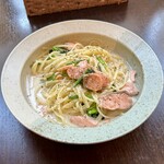 バルバルキッチンアメリ - ランチ：塩サーモンとほうれん草のクリームパスタ(¥1,400)