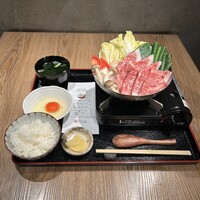 国産和牛特上すき焼き(100g~)