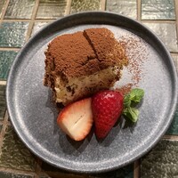シャイニーアウル 表参道 - 