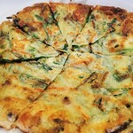 韓国家庭料理 レインボー食堂 - 海鮮チヂミ