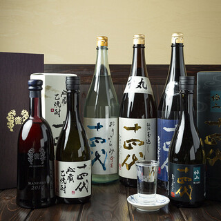 炉端焼きにぴったりな日本酒を全国より仕入れ！