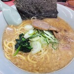 山岡家 - 海苔を避けて