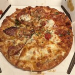 ピザーラ - 料理写真:紅ズワイガニの極旨クォーター