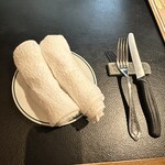 Ｆridge - 最初に出てくるおしぼり暖かくてほっこりします。