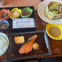 紀尾井 なだ万 - 