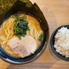横浜家系ラーメン 大黒家 甲府南店