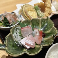越前がに・旬のお料理 らでん - 