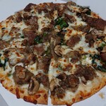 ドミノピザ - ベストセラーピザSサイズ(たーーっぷり炭火焼ビーフウルトラクリスピークラスト＋\500)