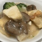 中国料理 四川 - ほたてと豆腐のパイタン煮込み