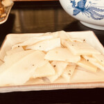 ウェイウェイ餃子 - メンマ