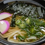 天領うどん - 料理写真:・わかめうどん 480円