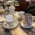 Cafe de Flore - ショコラショー　ホイップクリーム