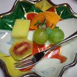 まつさき - 〈水　物〉季節の果実