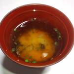 まつさき - 〈留　椀〉能登産黒藻、豆腐、葱