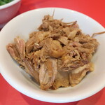 ラーメン二郎 - 忘れて別皿提供の崩