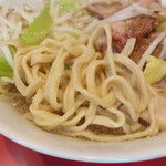 ラーメン二郎 - 麺