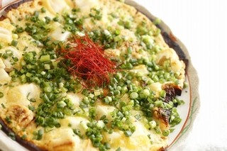 IZAKAYA - お餅と明太子のピザ