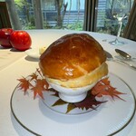 Auberge de Primavera - Mushroom Soup in Puff Pastry