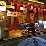 全国銘酒しゃかりき - 秋葉原駅昭和通り口から、昭和通りを渡って、総武線の高架下右側を入っていったところ