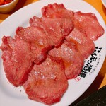 大衆炭火焼肉ジンギスカン ホルモン酒場 風土. - 