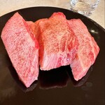 焼肉 丸惠 - 特選丸恵牛タン2650円税込　やはり美味い