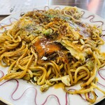 御多福 - 料理写真:広島風お好み焼き そば肉卵入り@600円