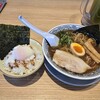 丸源ラーメン 鎌倉深沢店