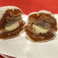 HIGASHIYA GINZA - 干柿の中に白餡とバターが
