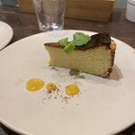 アボカフェ - アボカドチーズケーキ