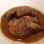 レストラン アラジン - 鶉の茸とワイルドライス詰めロースト
      カレー風味ソース　　　2014-4