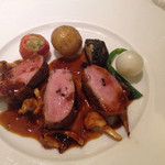 レストラン アラジン - 鴨胸肉のエピス風味ロースト
      黒胡椒ソース　　　　2014-4